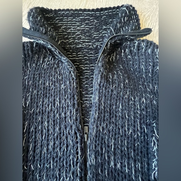 Italian knit men’s cardigan wool blend. - Picture 8 of 9